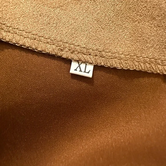 Unbranded skirt - Picture 3 of 4